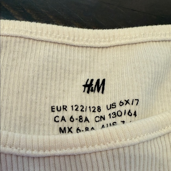 H&M Kids Cream Ruffle Long Sleeve Tee 6X/7 - Picture 2 of 4